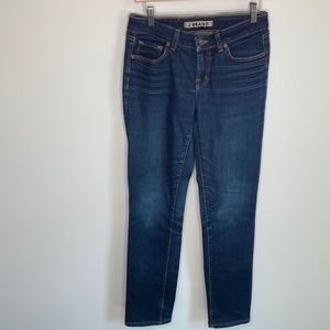 J BRAND | Scarlet Cigarette Frayed Jean | 29